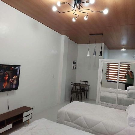 Flb Apartelle Los Banos Los Banos  Exterior foto